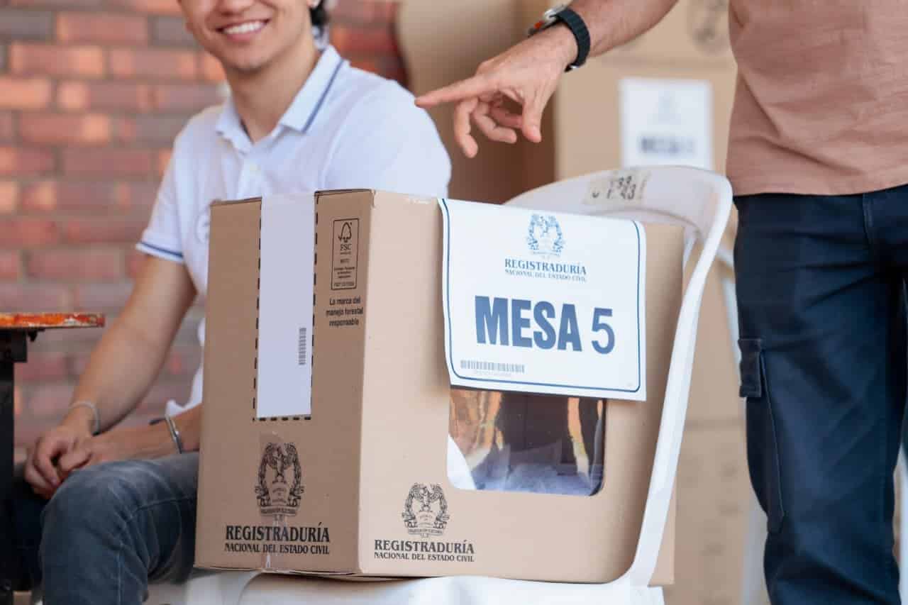 Casi el 80 % de quienes votaron en Sucre no se interesó por las consultas